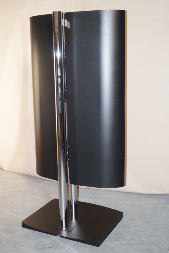 Colonna per monitor filo-vetrina portrait per OM75