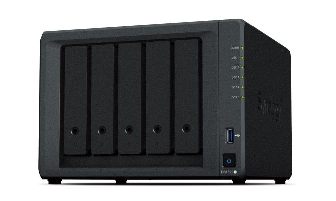 DS 5-BAY PLUS AMD RYZEN R1600 2.6GHZ 8GB-DDR4