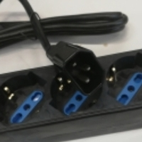 MULTIPRESA 5 PRESE PLURISTANDARD(P30+16A)SPINA IEC